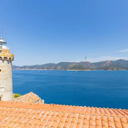 Dom wakacyjny Helloelba Il Faro Portoferraio